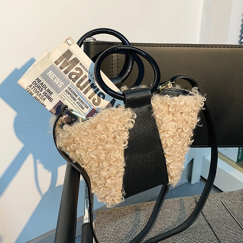 

с досавкой Faux Fur Small Soft Crossbody Bags 2020 Winter Trend Hand Bag Women's Branded Trending Luxury Shoulder Handbags